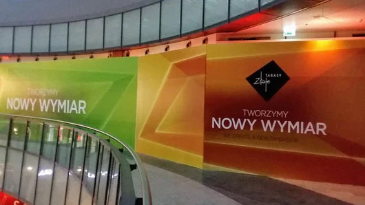 Folie ścienne Złote Tarasy Produkcja reklam Warszawa Ledserwis. tapety reklamowe warszawa